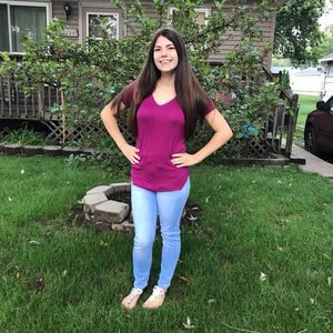 Meet your Posher, Makayla